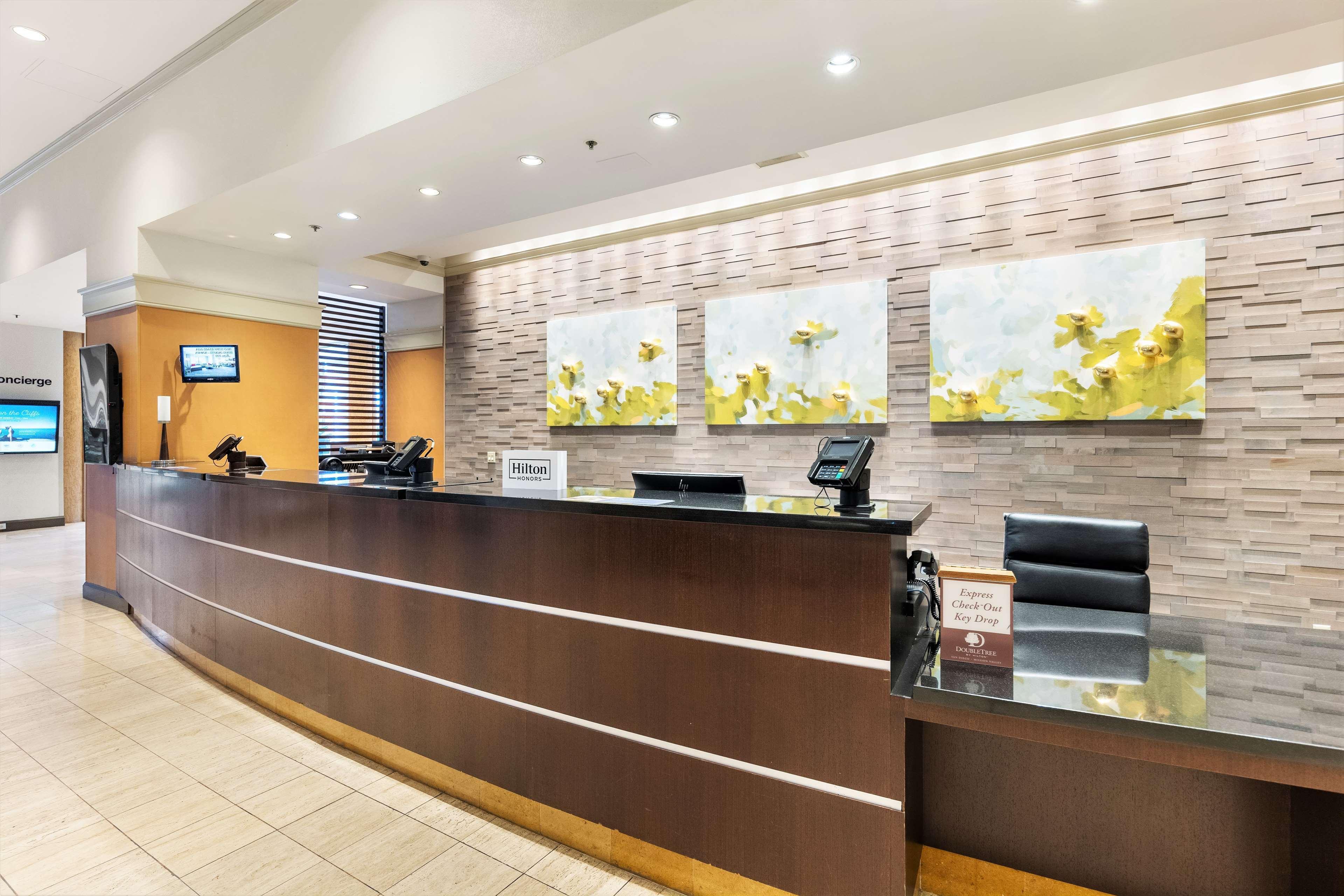 Doubletree By Hilton San Diego-Mission Valley Екстериор снимка